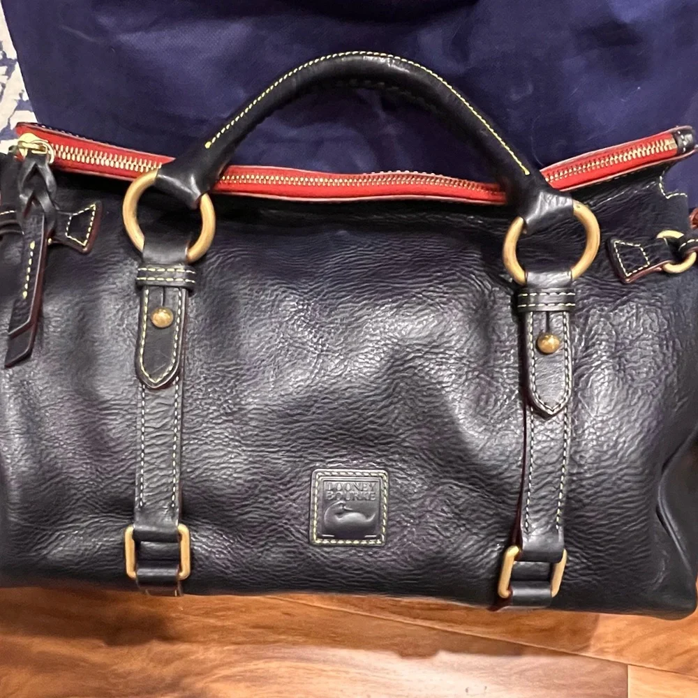 Dooney & Bourke NAVY Florentine Tasseled Pebbled Leather Satchel EUC - Picture 7 of 12